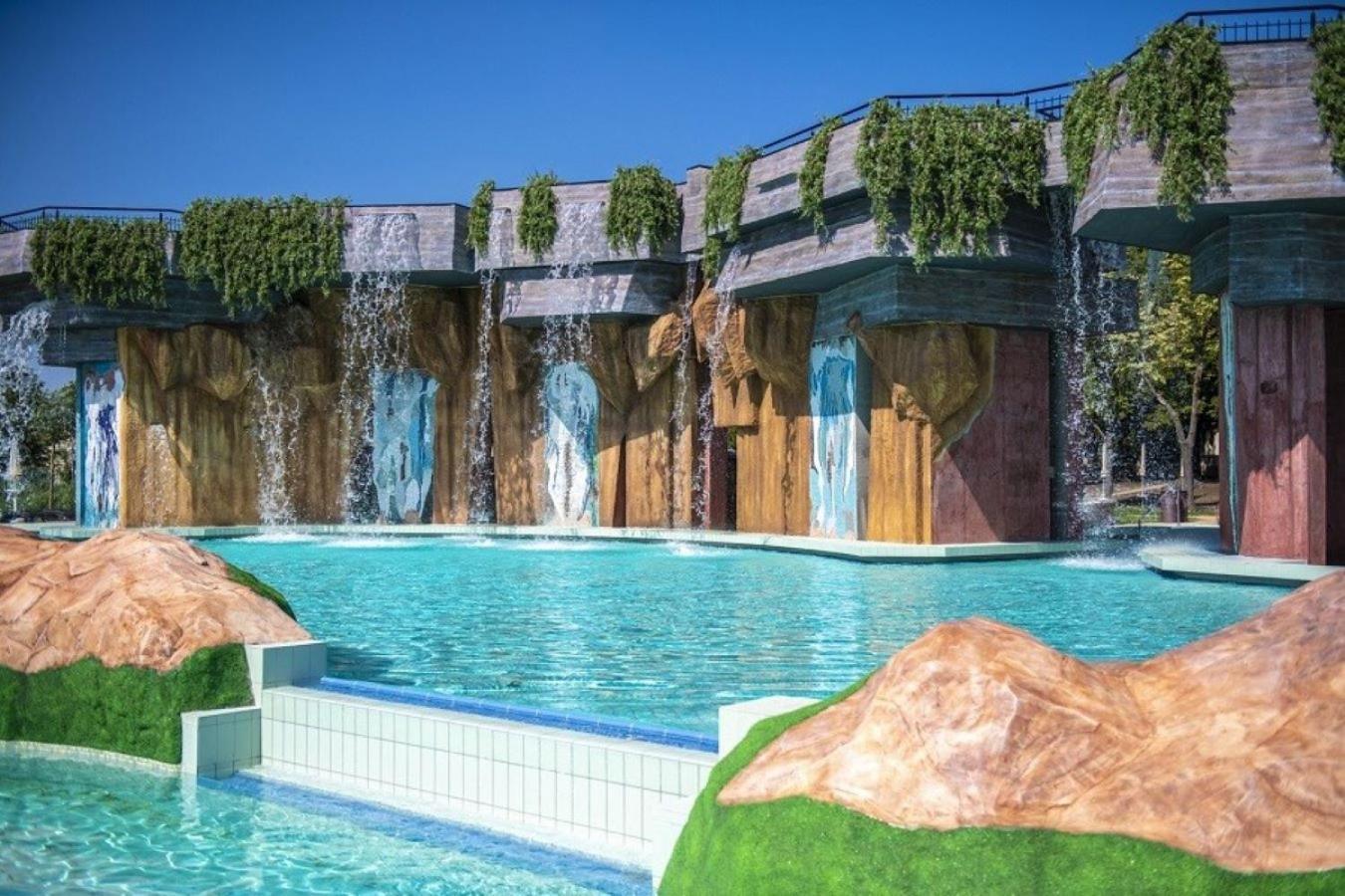 Szilfak City Apartman ハイデゥソボスロー エクステリア 写真